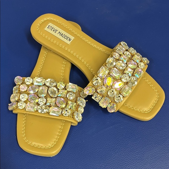 Steve Madden Yellow Gemstone Sandals - Picture 5 of 6